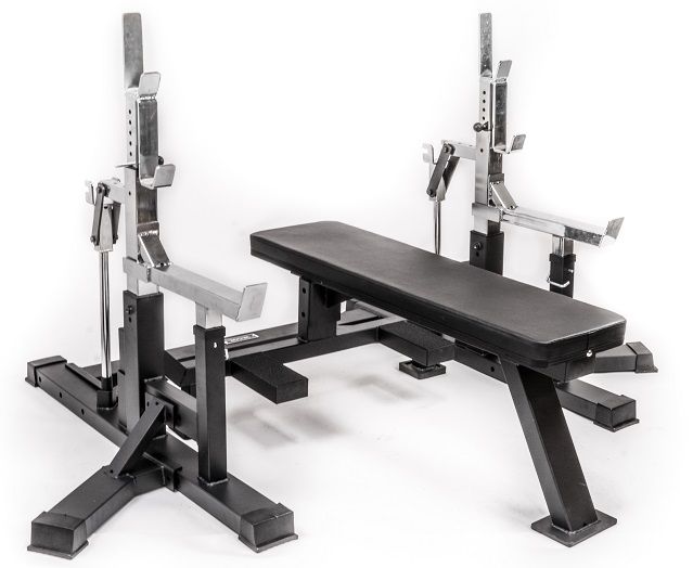 Bänkpress med säkerhetsarmar