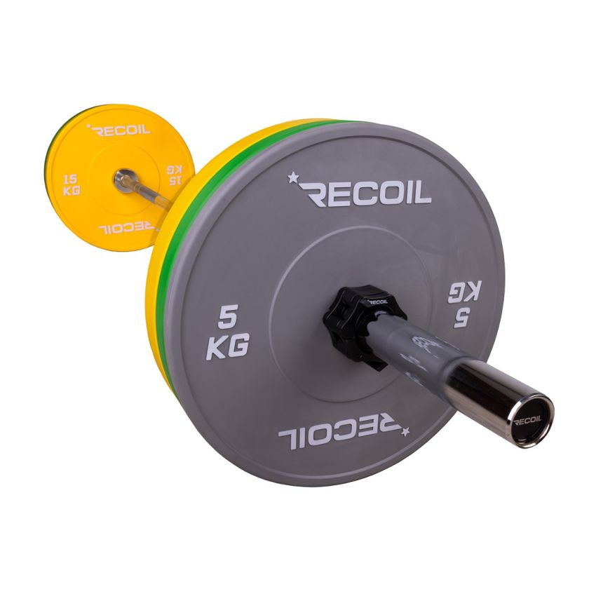 Skivstångsset med färgade Bumper Plates Pro från Recoil – slitstarka viktskivor i gult, grönt och grått för styrketräning och crossfit.