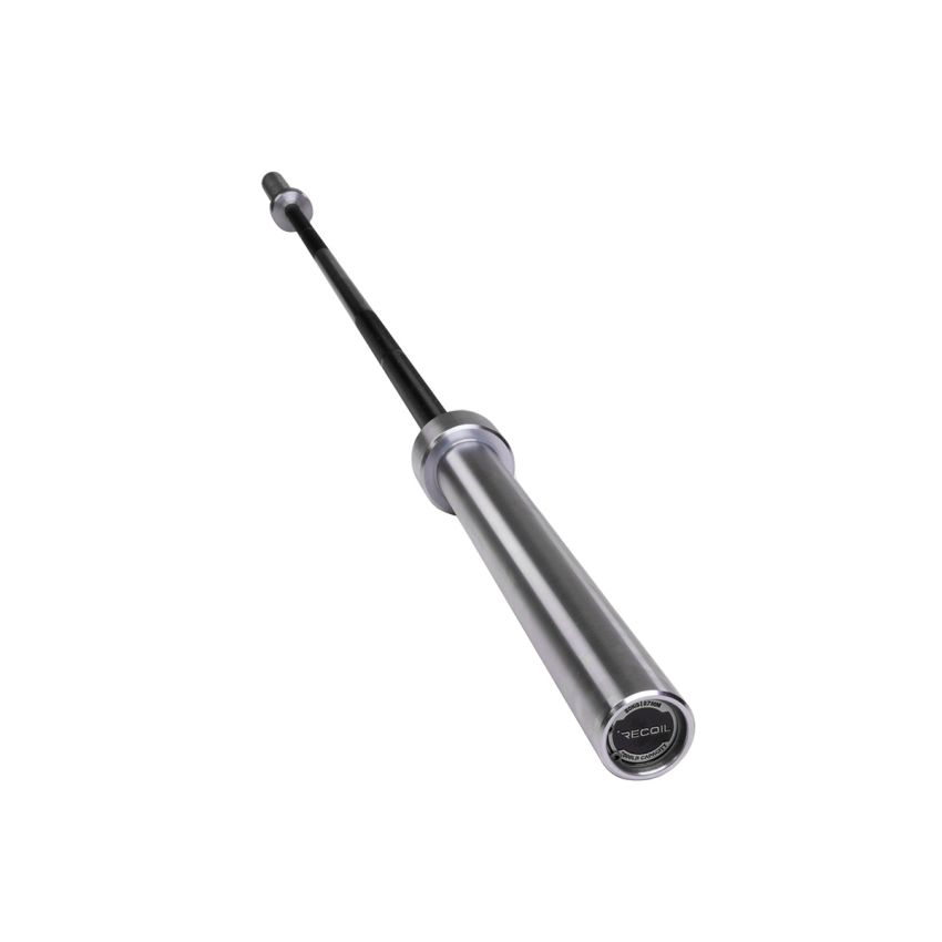 Skivstång 50mm Deadlift Bar från Recoil – vinklad vy framifrån.