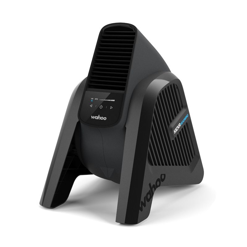 Wahoo Kickr Headwind smartfläkt med justerbara ben och kontrollpanel för luftflöde.