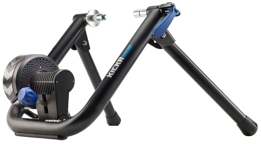 Wahoo Kickr Snap smart trainer med elektromagnetiskt motstånd och stabil ram.